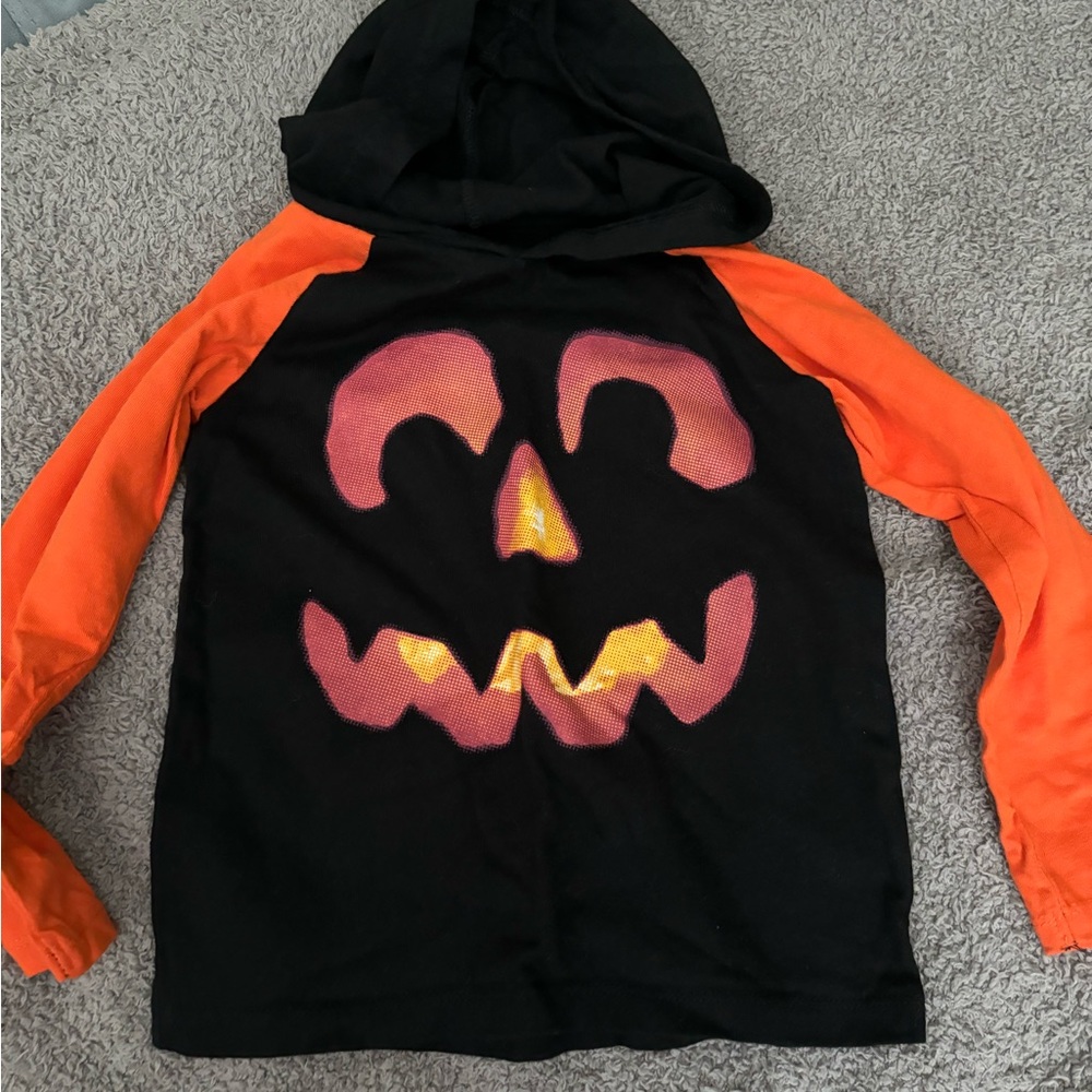 Pumpkin long sleeve hooded tee